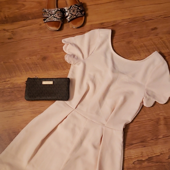 Monteau Dresses & Skirts - 🥳SALE Monteau blush Romper with scalloped hemline